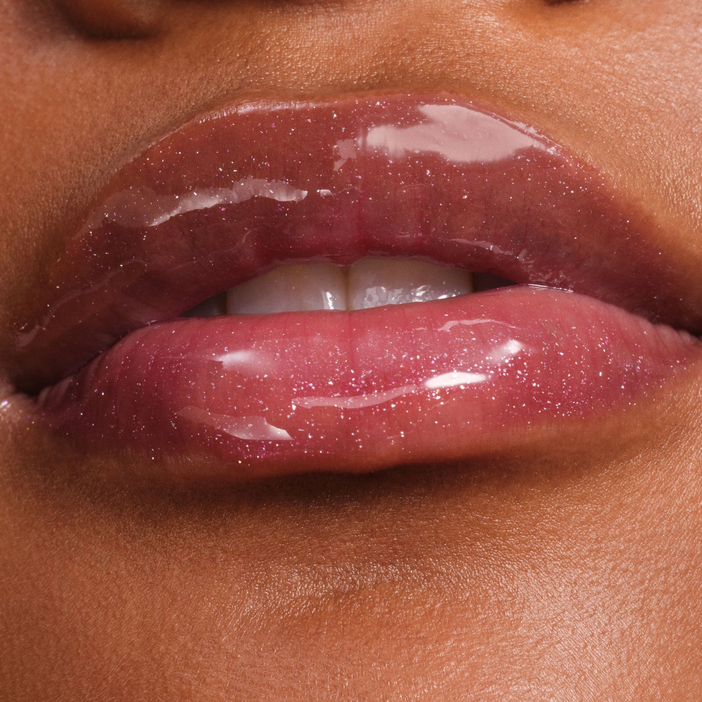 phyto-glow-lip-balm-shimmer-solar-q9 NATR-60145-Phyto-Glow-Lip-Hover-Solar.jpg