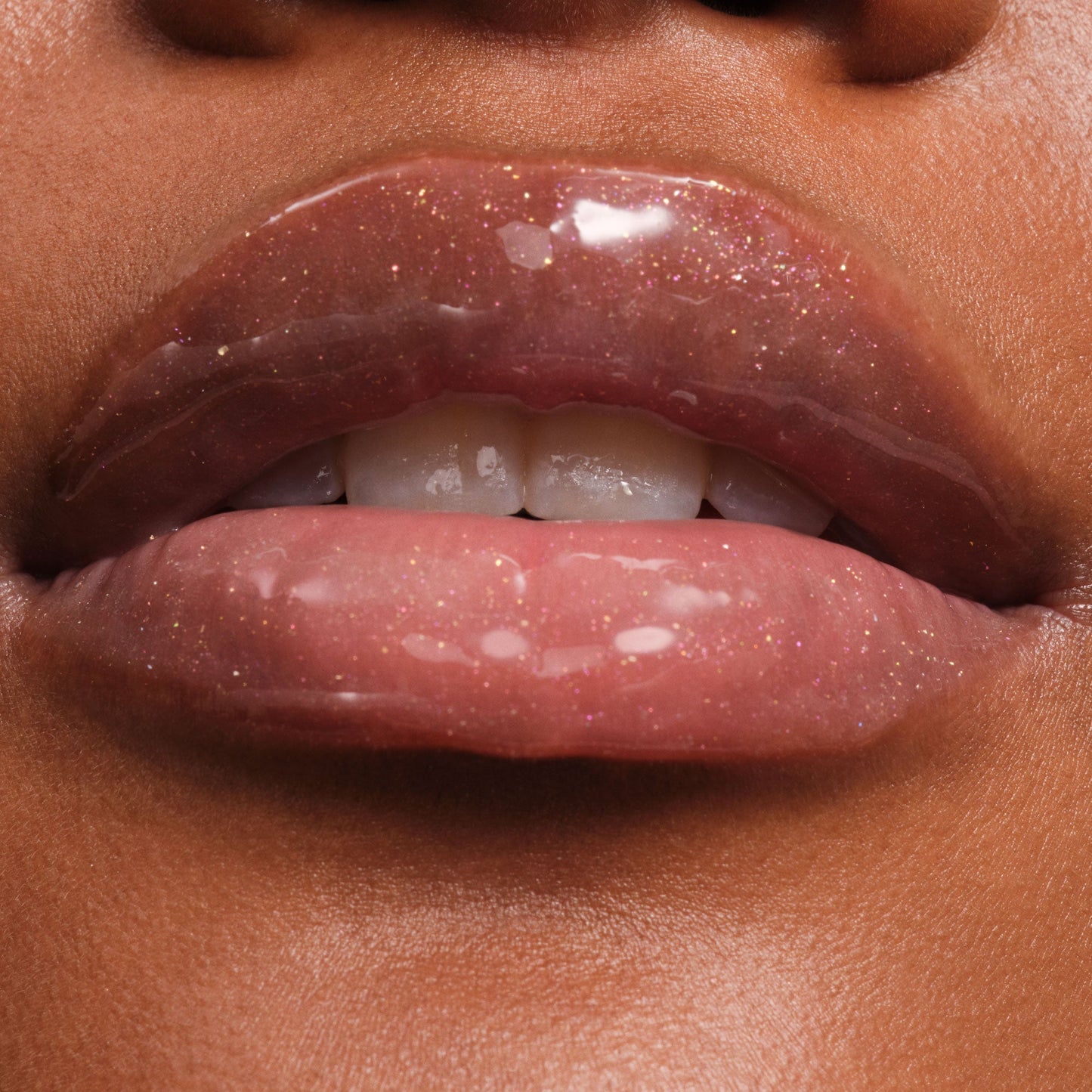 phyto-glow-lip-balm-shimmer-stardust-w5 NATR-10131-Phyto-Glow-Lip-Hover-Stardust.jpg