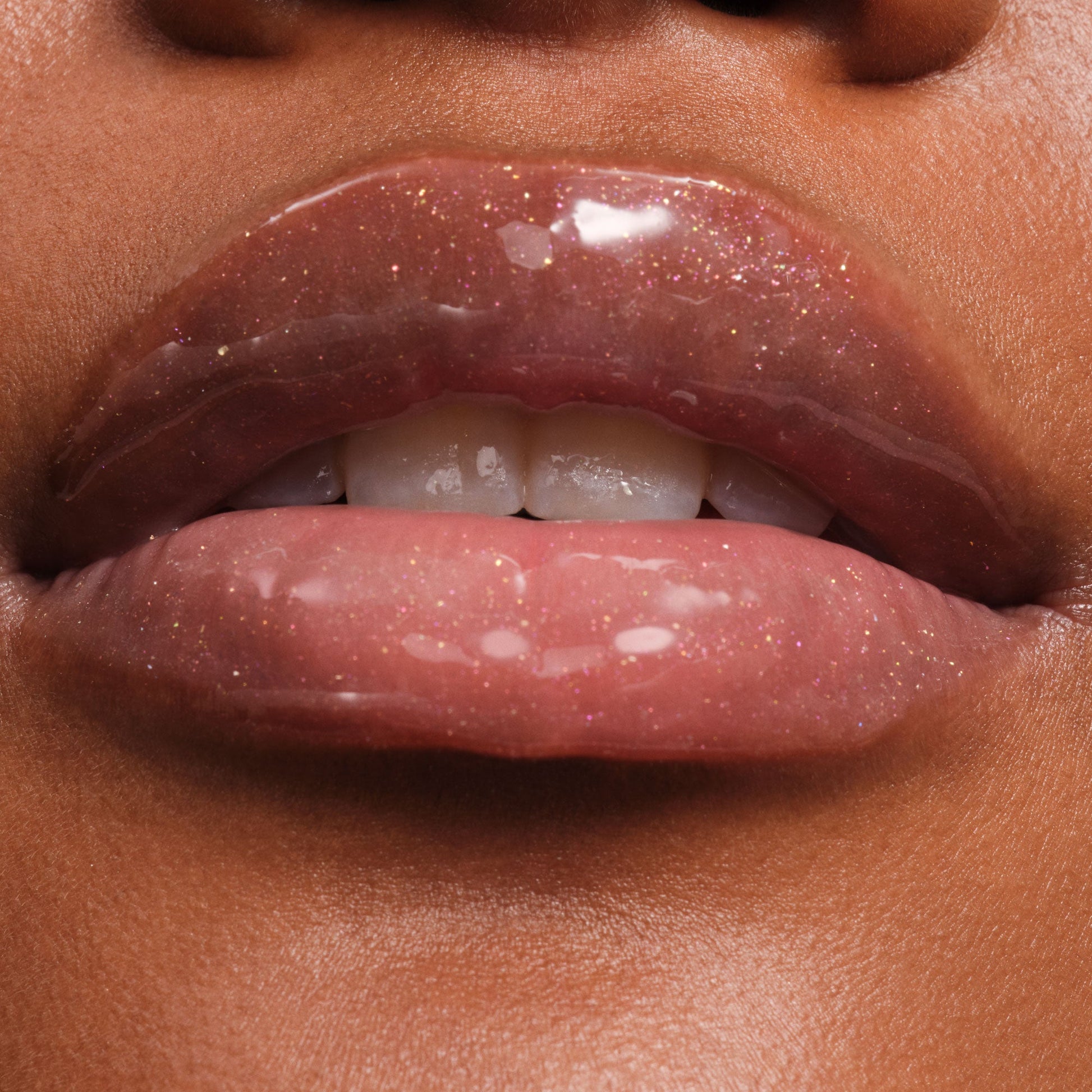 phyto-glow-lip-balm-shimmer-stardust-w5 NATR-10131-Phyto-Glow-Lip-Hover-Stardust.jpg