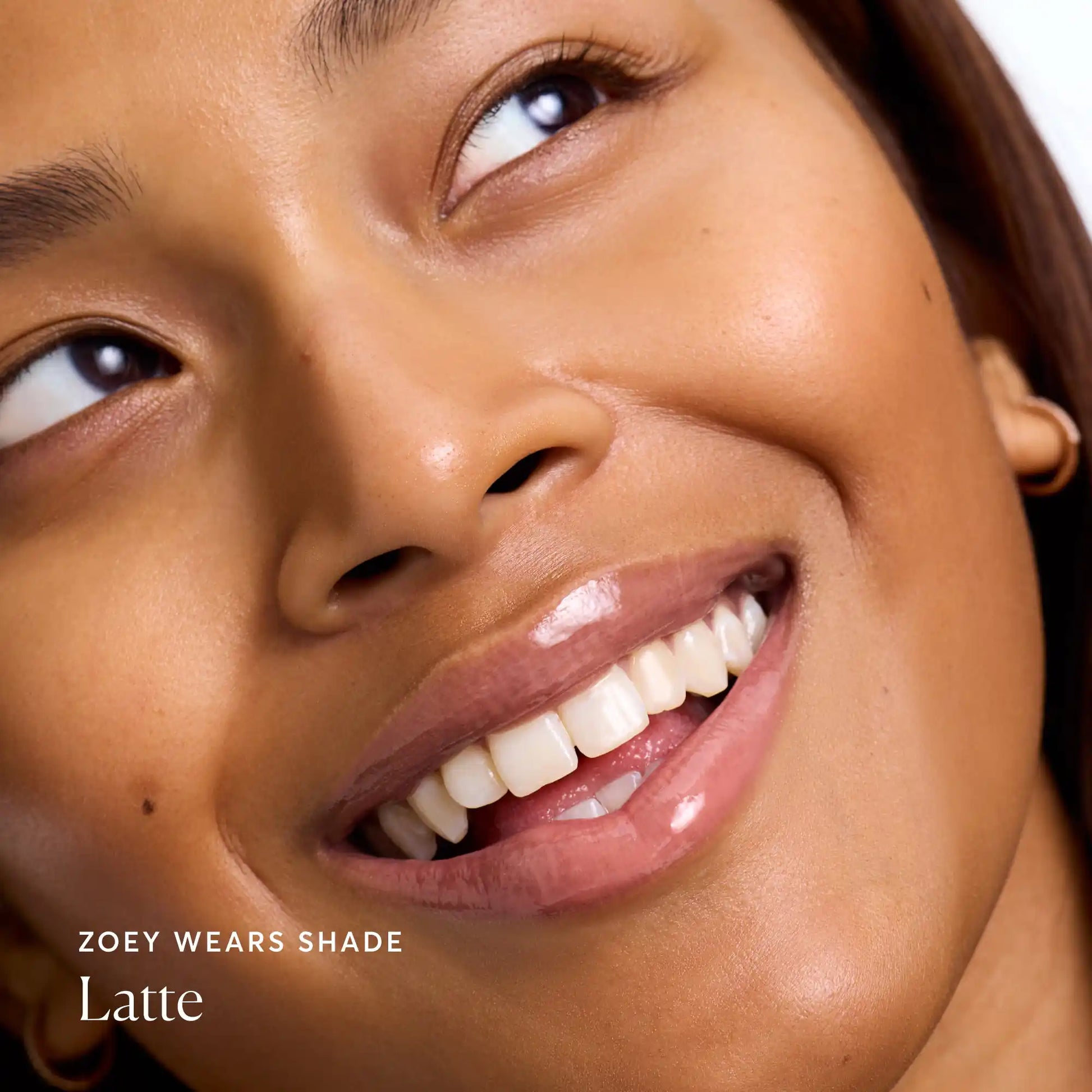 phyto-glow-lip-balm-latte-y2 NATR-60110-Alt-Images-Phyto-Glow-Lip-Balm-Latte-04.webp