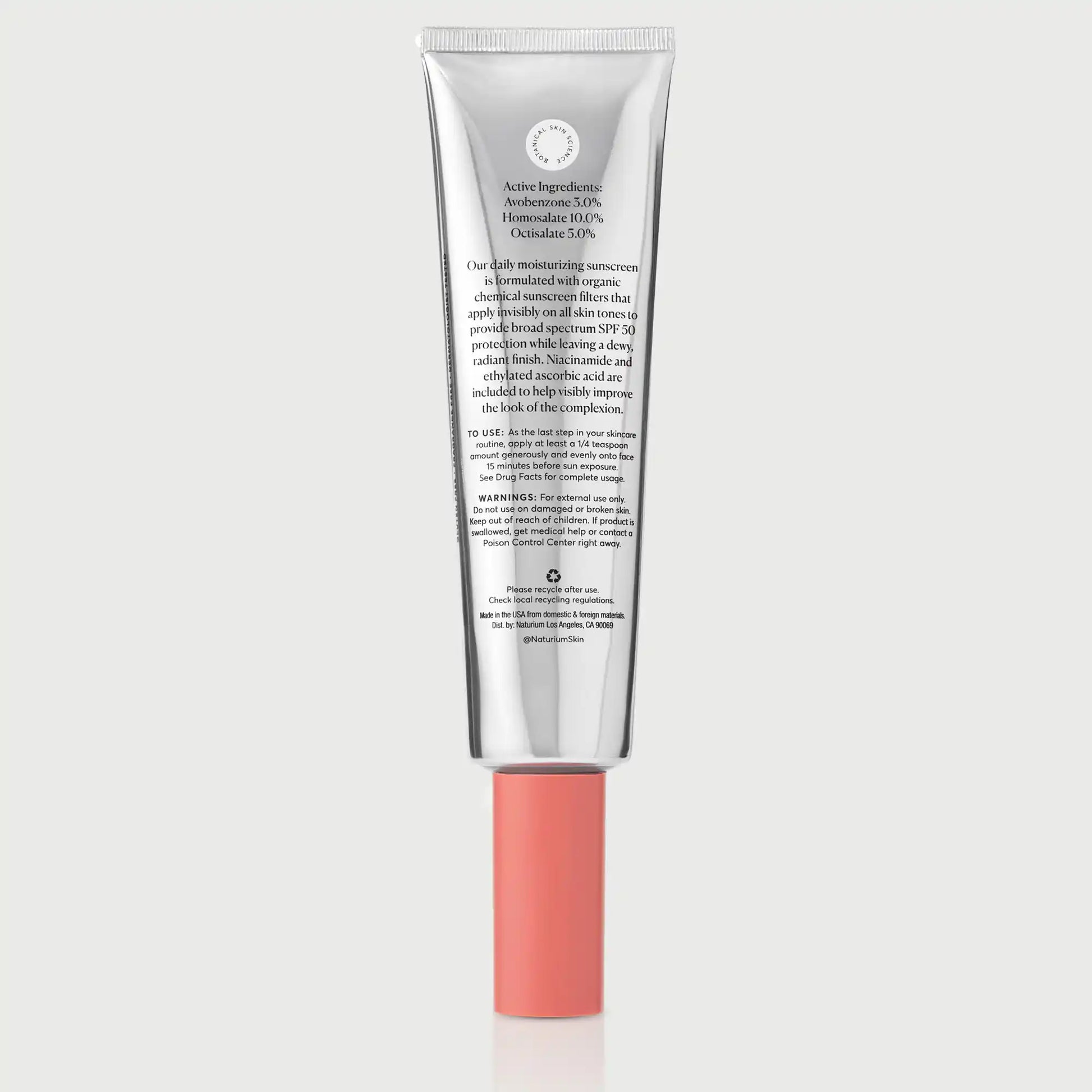 dew-glow-moisturizer-spf-50-jumbo-v0 NATR_Dew_Glow_Jumbo_Back_CapOn_bonebkgd.webp