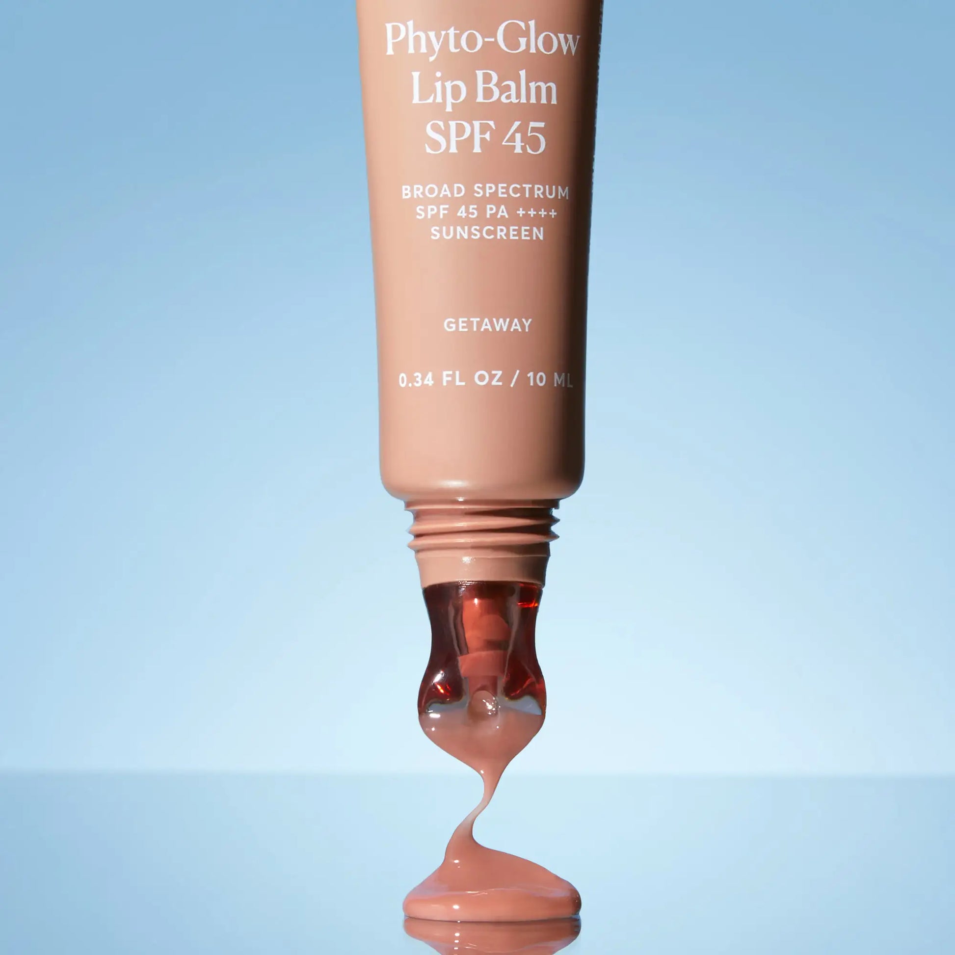phyto-glow-lip-balm-spf-45-getaway-j2 phytoglowSPF-getaway_11268-1x1.webp