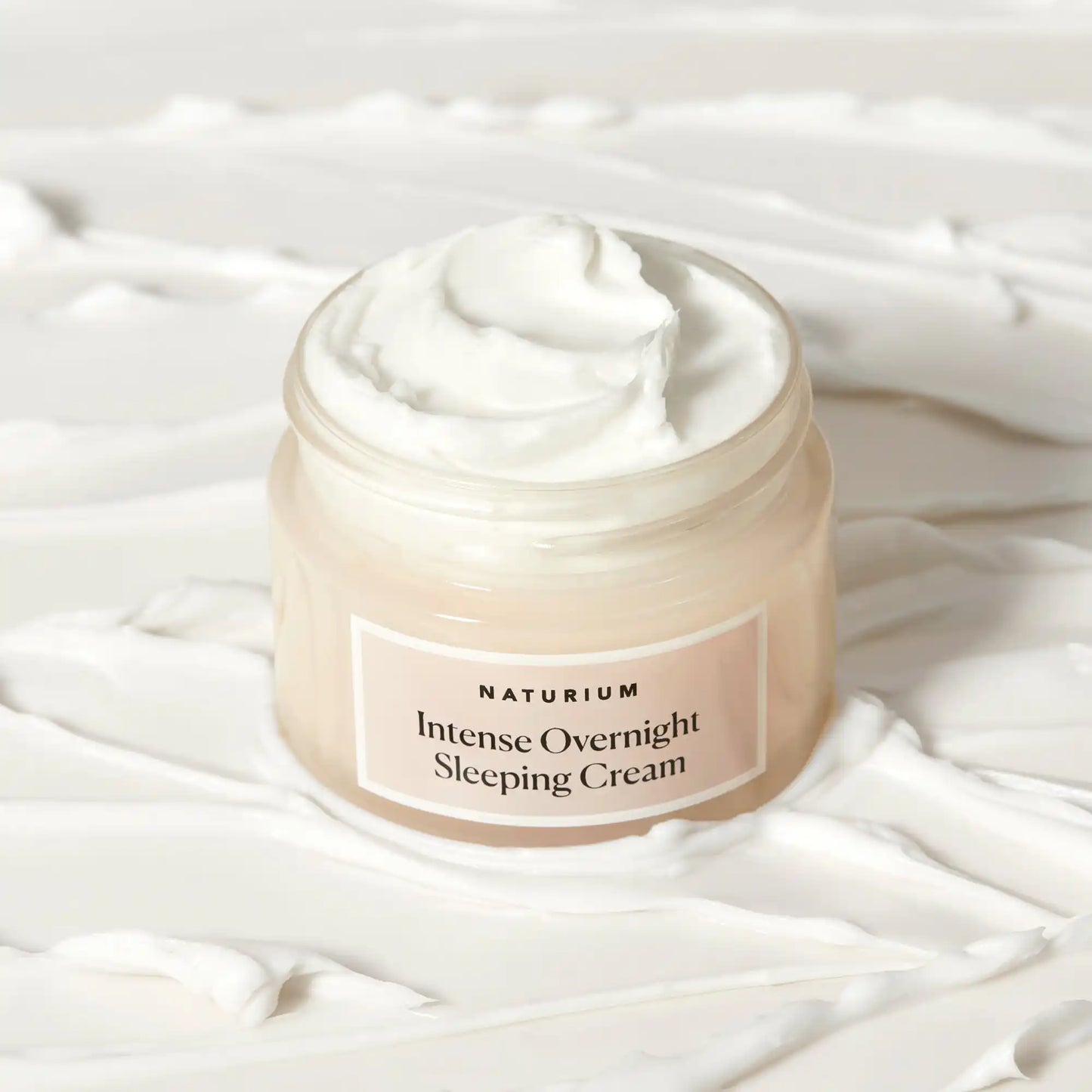 intense-overnight-sleeping-cream-o2 sleepingcream_0880-crop_1.webp